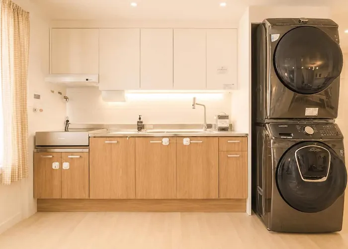 B&B Dalgona Hapjeong In